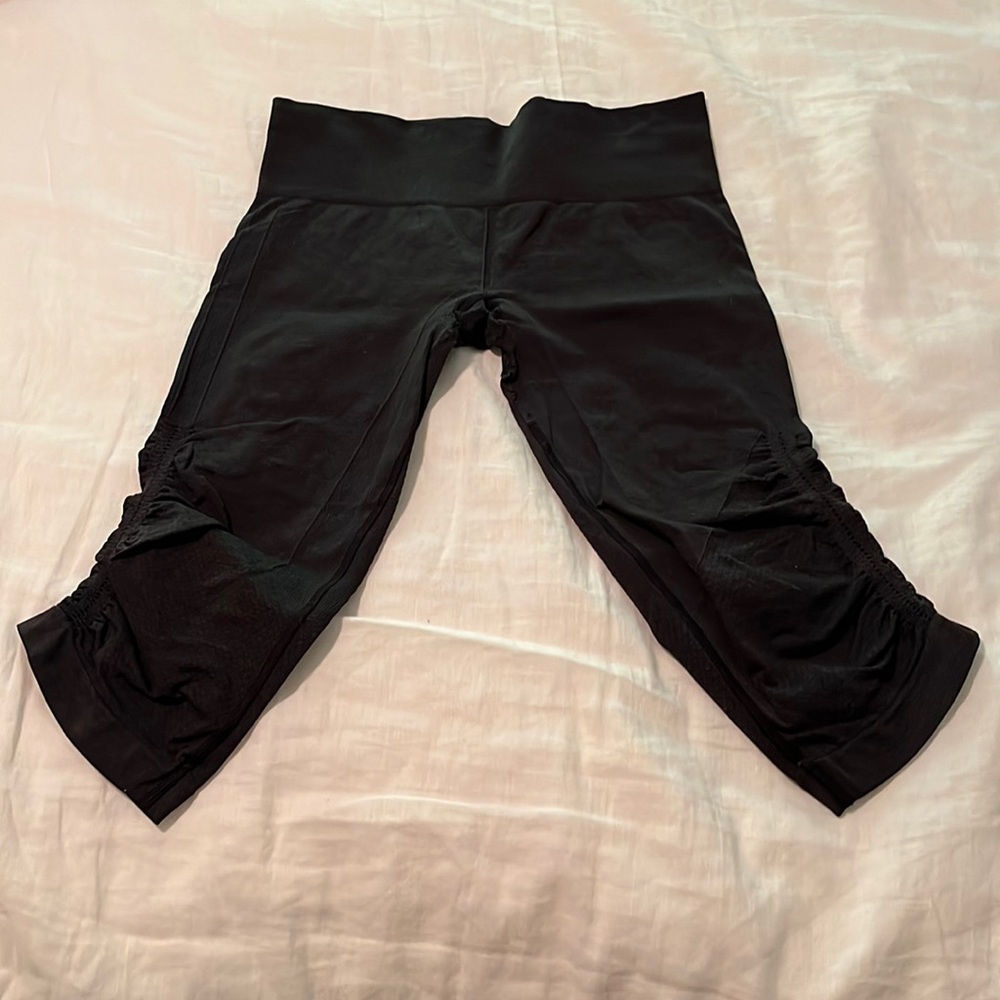 Lululemon crop leggings